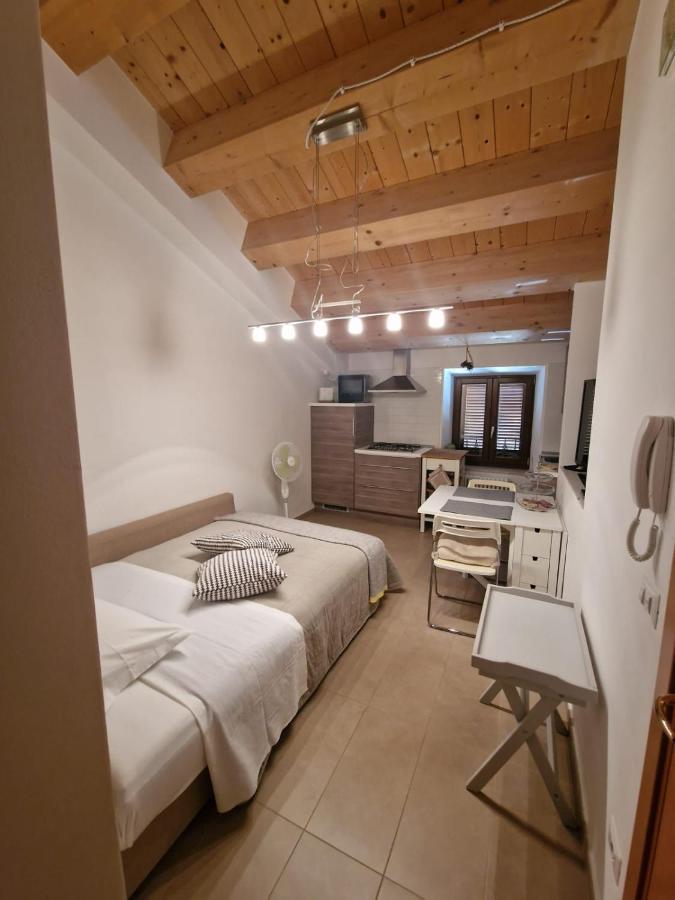 Grazioso Bilocale A 5 Minuti Da Numana Appartement Buitenkant foto